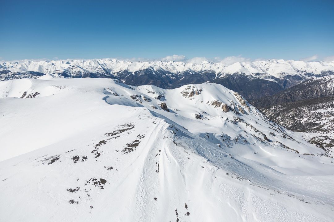 First Sentier explora la venta de Parkia, el tercer operador de aparcamientos de España