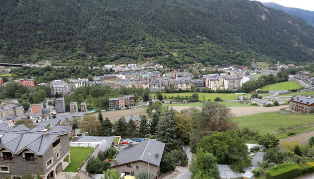 El precio de la electricidad en Andorra es un tercio más barato que en España
