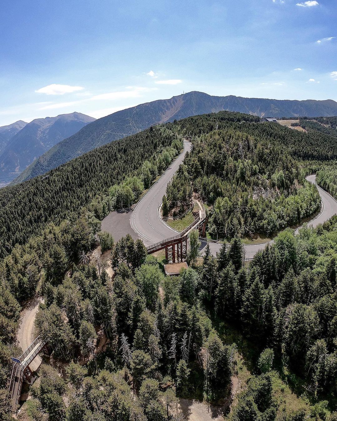 No solo 'youtubers'... Los jubilados VIP eligen Andorra para su retiro dorado